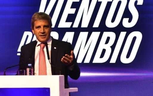 La UIA se queja, pero banca el ajuste antiobrero de Milei