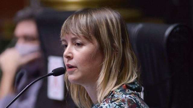 Por la represión de la Policía de la Ciudad, Amanda Martín denunció penalmente al ministro de Seguridad porteño Horacio Giménez