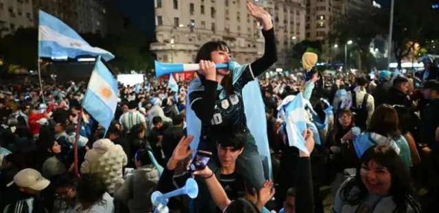 La "campaña Anti Argentina": ¿Los pueblos tienen los gobiernos que se merecen?